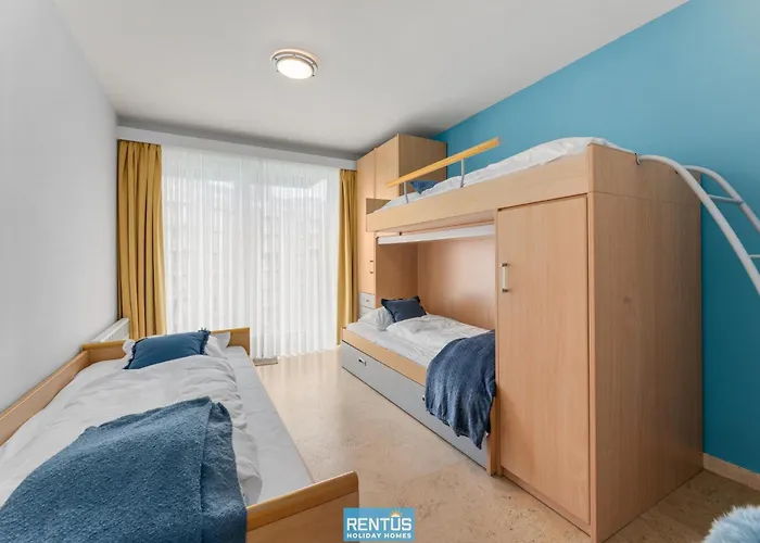 Optimist - Apartment With Sea View And Garage