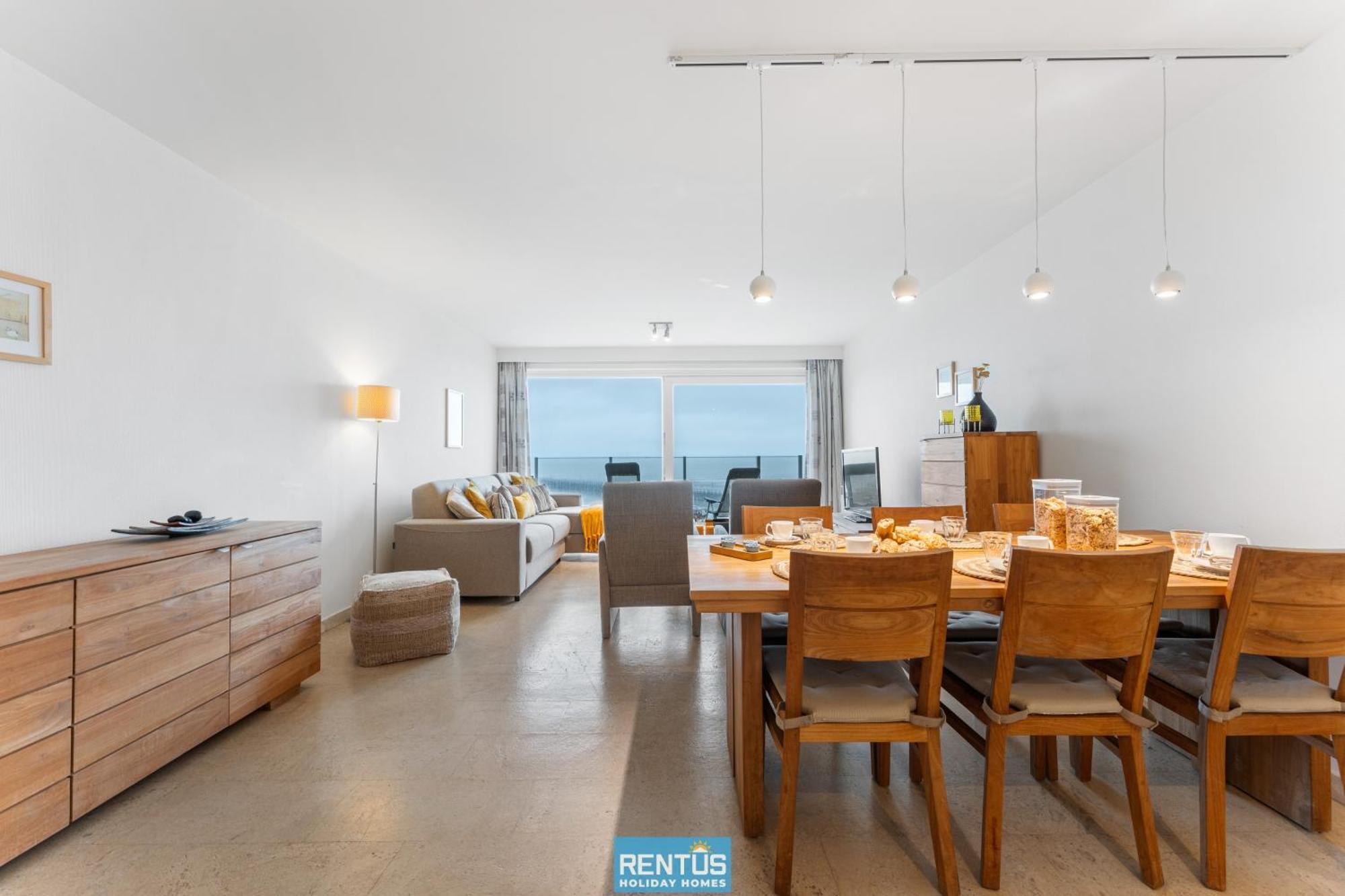 Optimist - With Sea View And Garage Apartment *